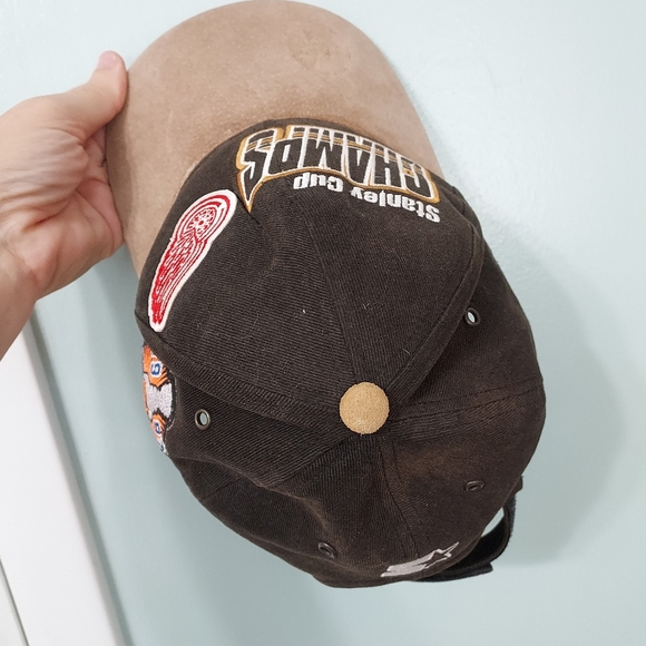 Stanley Cup Champs 1997 - Starter hat - Picture 10 of 10